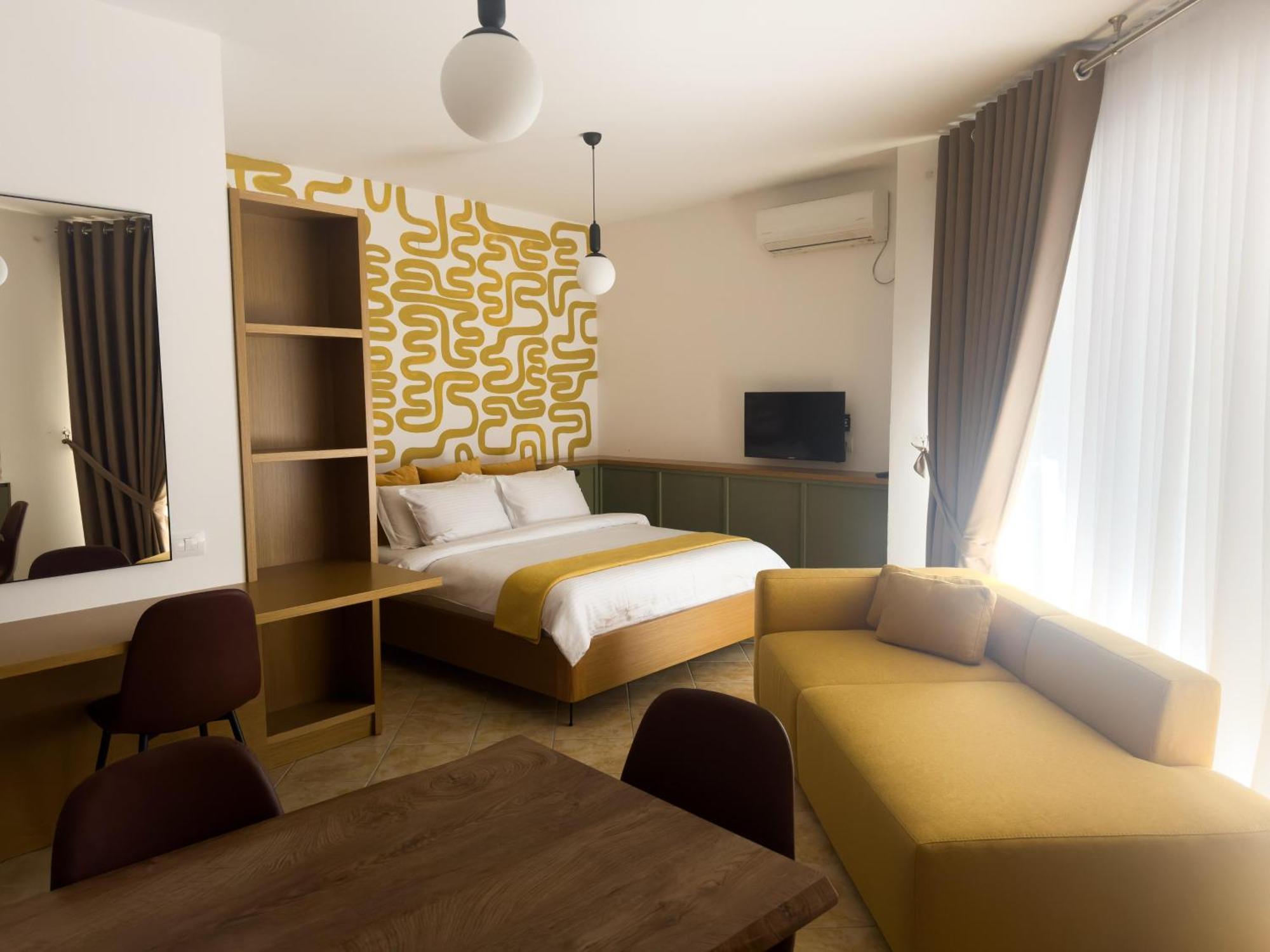 Flora Apartments Sarandë Esterno foto