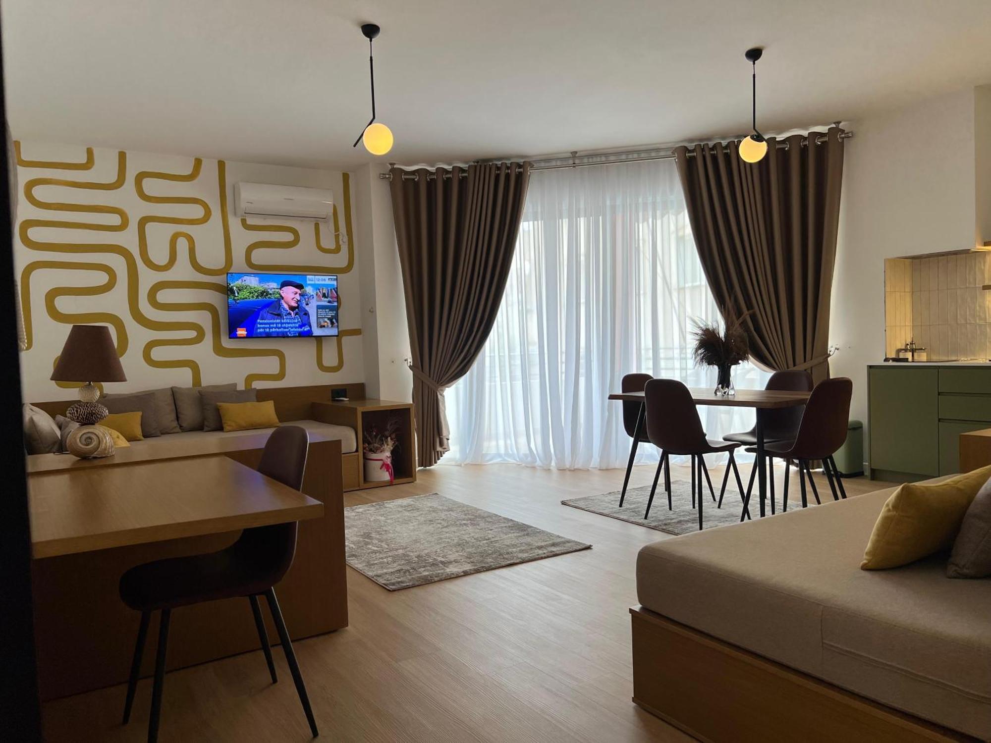 Flora Apartments Sarandë Esterno foto